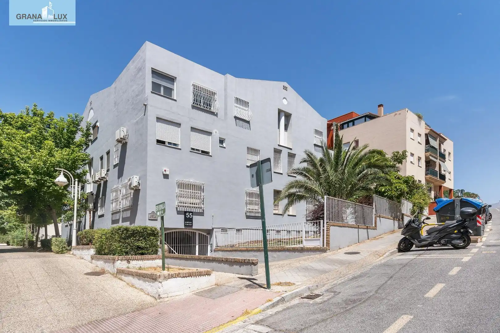 Piso con ascensor en venta en Calle del Cerro de los Machos, imagen 37