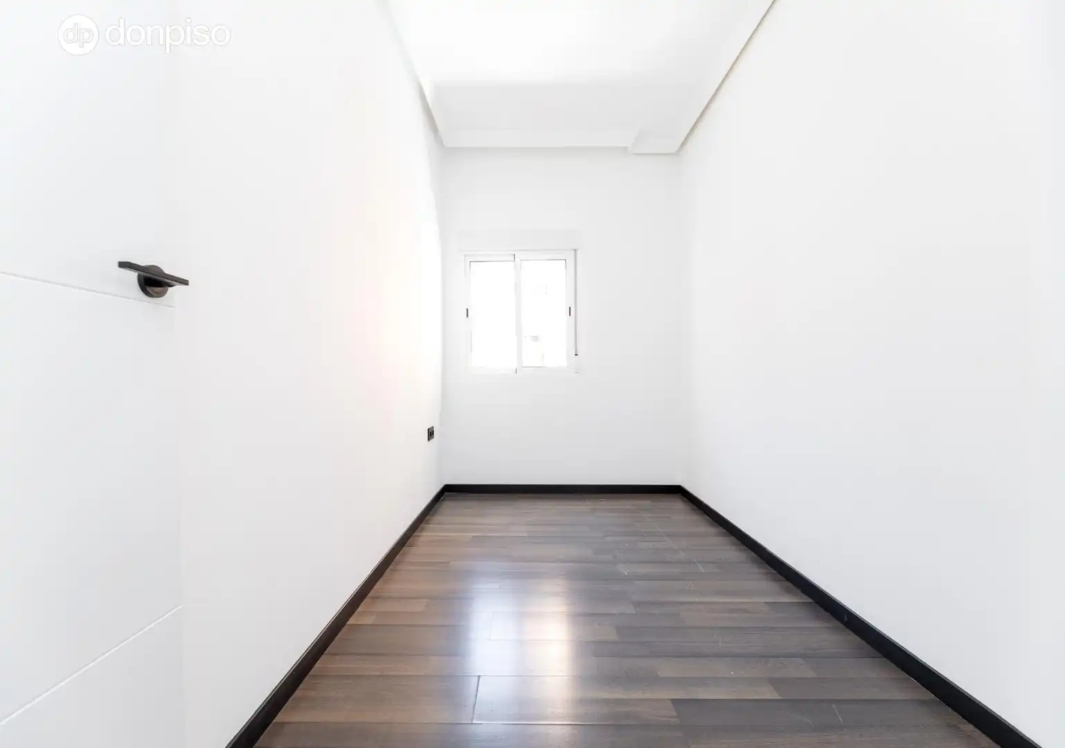 Flat for sale in Granada  with Balcony