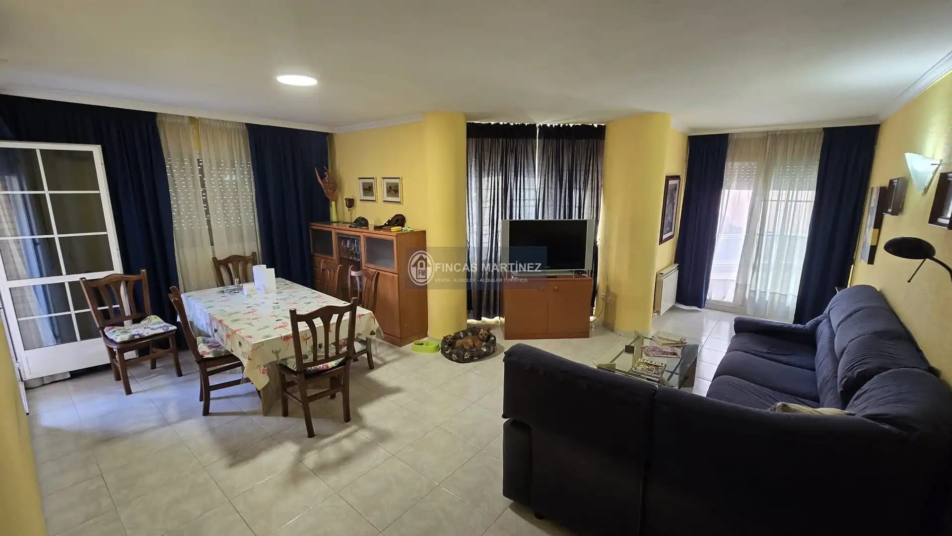Sala d'estar de Pis de lloguer en Cambrils amb Terrassa, Traster i Moblat