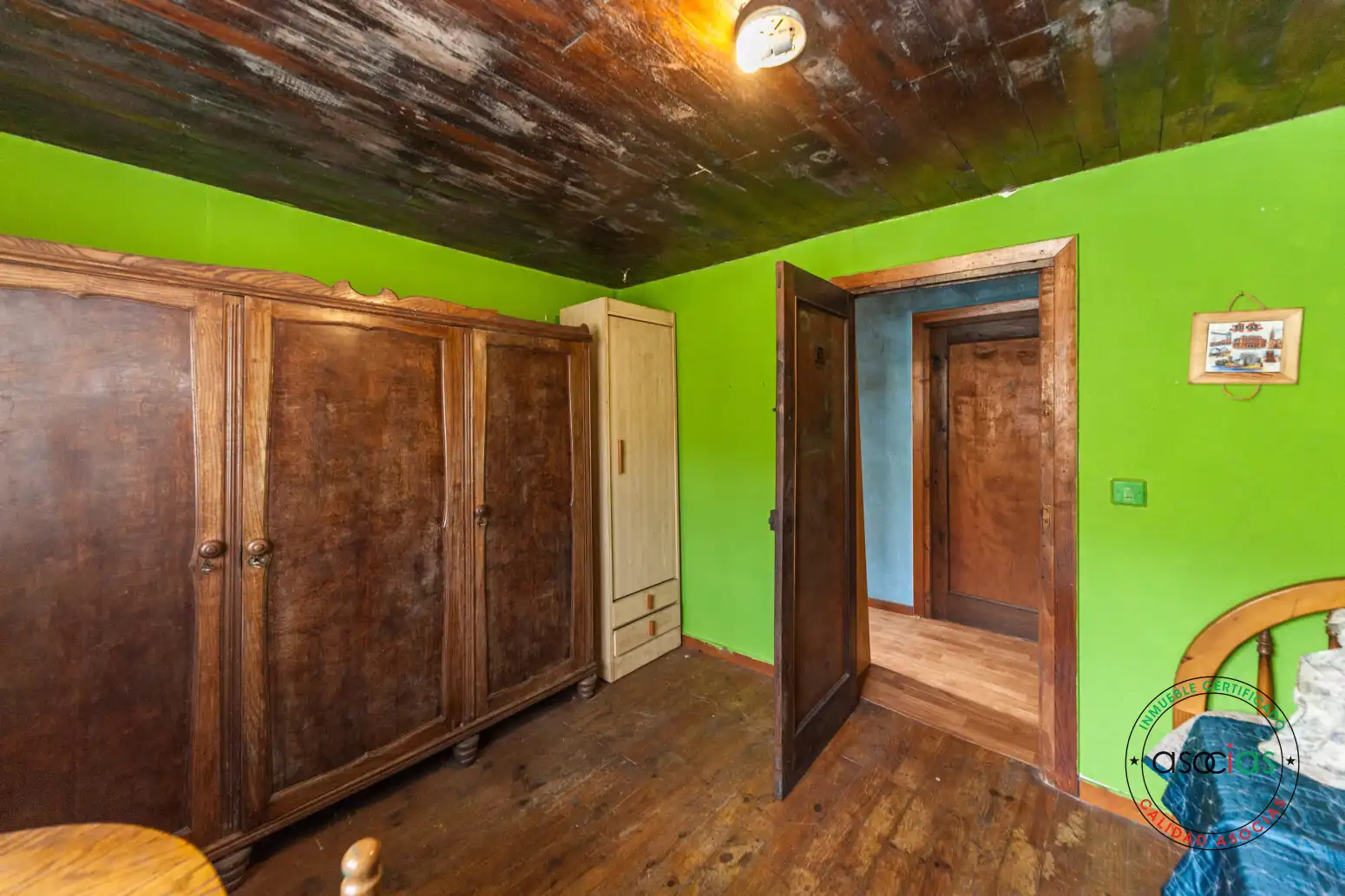 Schlafzimmer von Geschaftsraum zum Verkauf in Llanes