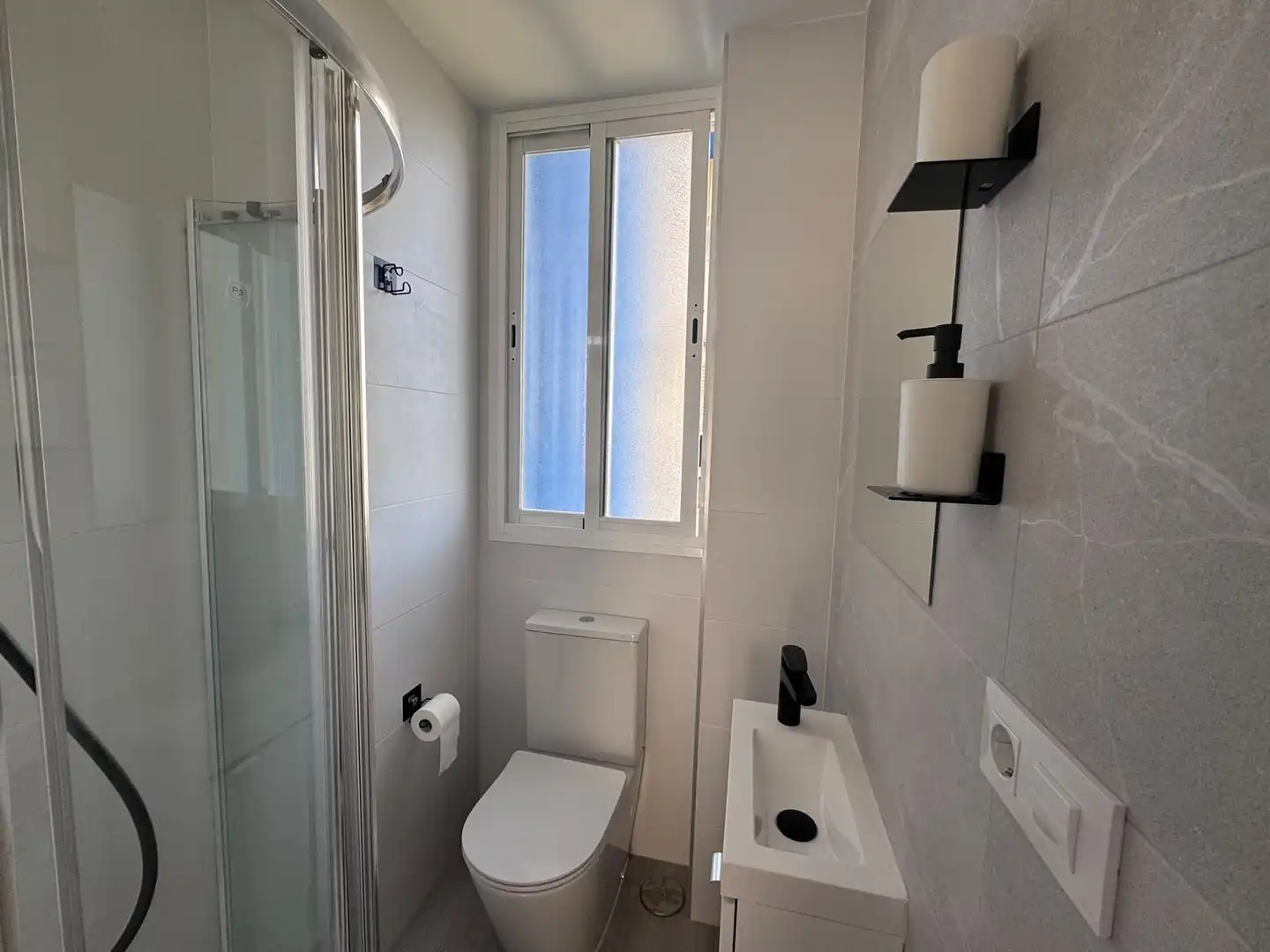 Badezimmer von Wohnung zur Miete in Jerez de la Frontera mit Terrasse und Möbliert