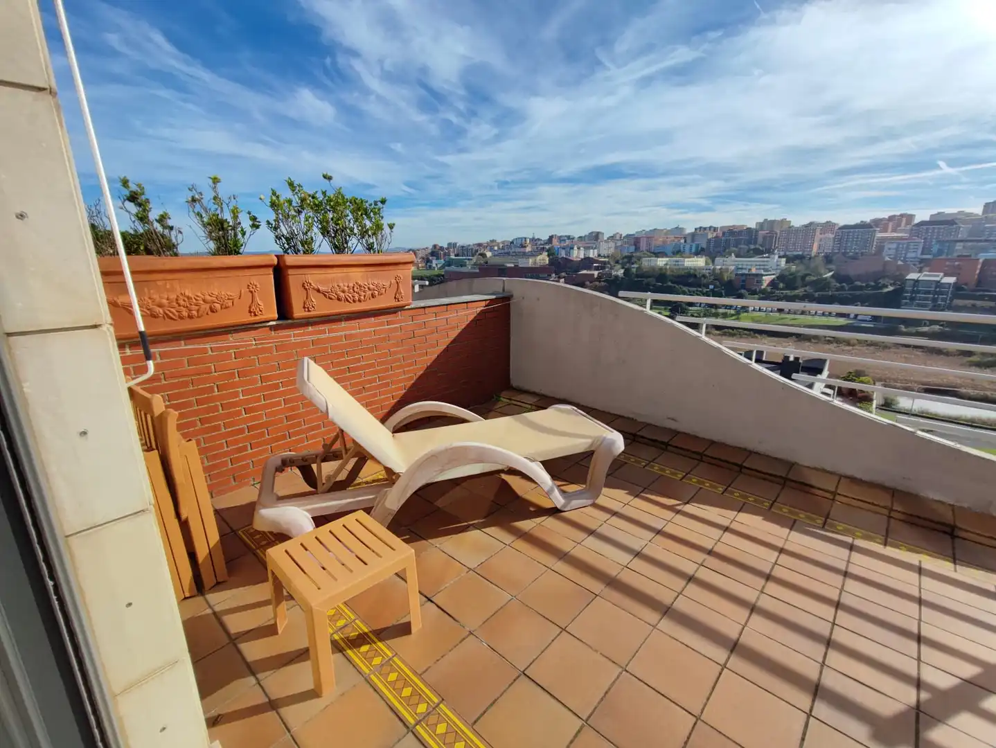 Attic for rent in Calle Ernest Lluch, La Pereda