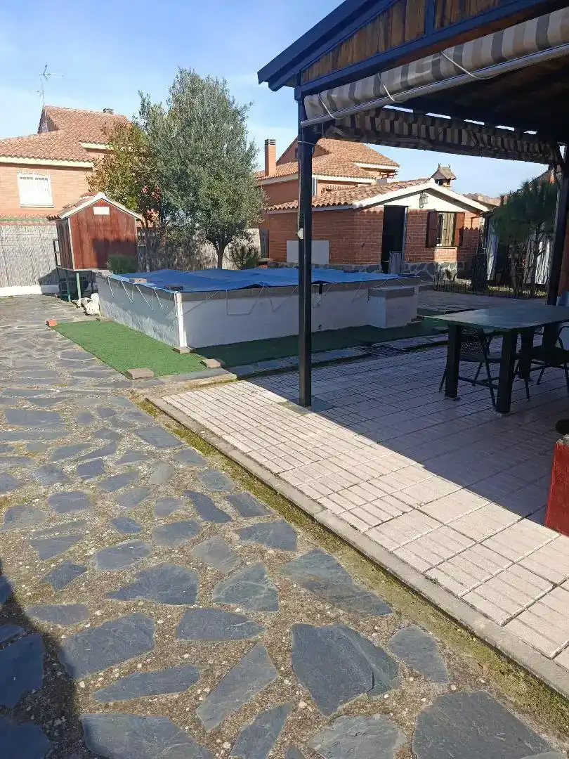 Piscina de Casa o chalet en venta en Moraleja de Enmedio con Piscina y Balcón