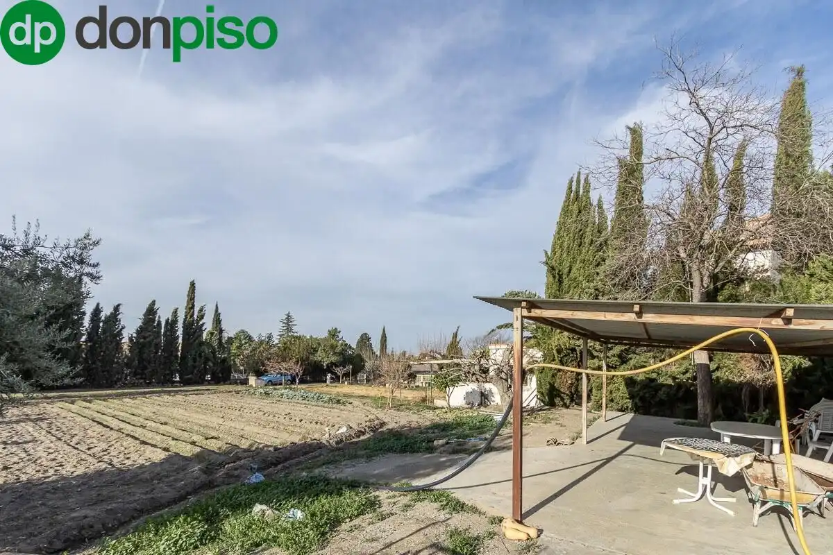 Finca rústica en venta en Calle CAJAR, Barrio de la Vega