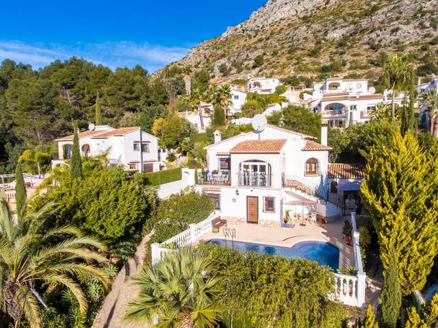 Casa-chalet en Venta en Benigembla