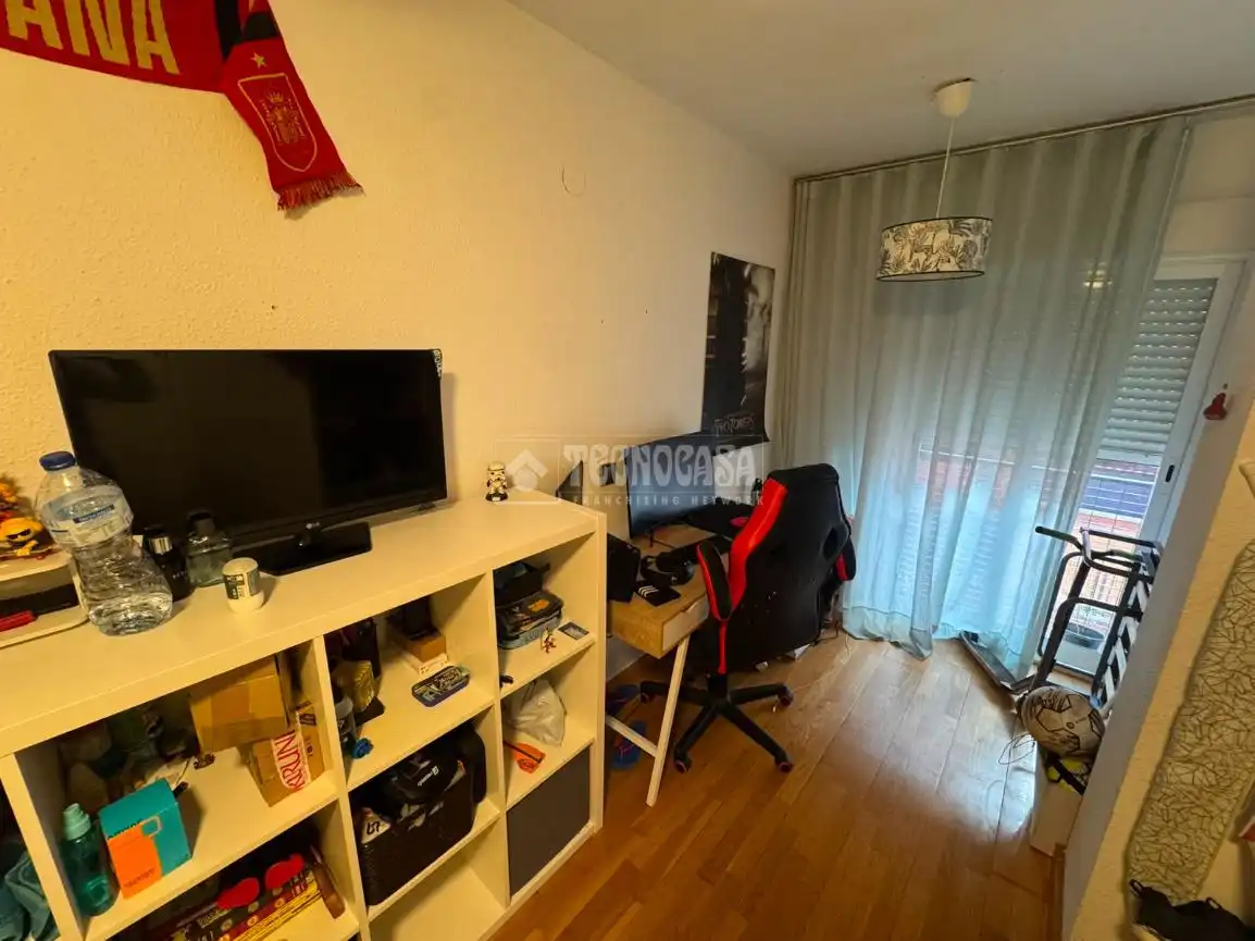 Habitación de Piso en venta en Valencia con Aire acondicionado, Trastero y Amueblado