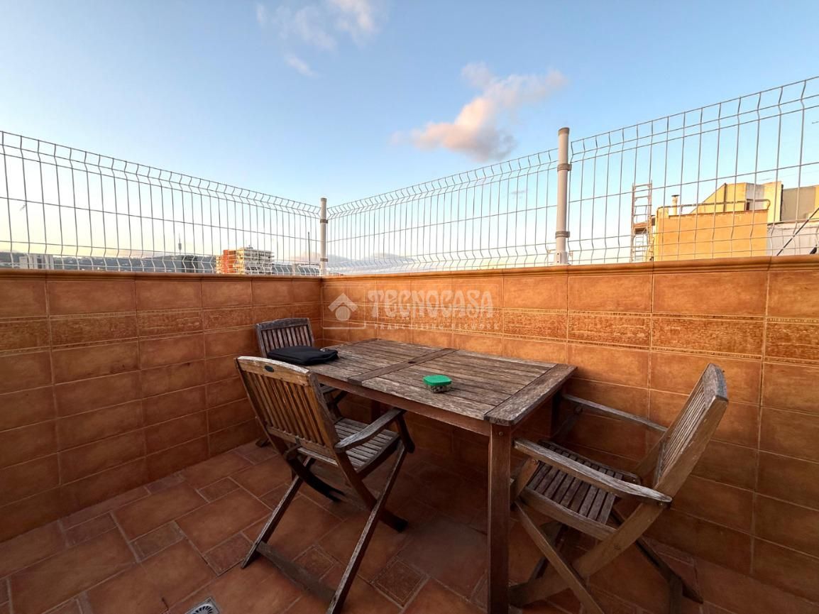 Terraza de Ático de alquiler en  Barcelona Capital con Aire acondicionado, Amueblado y Balcón