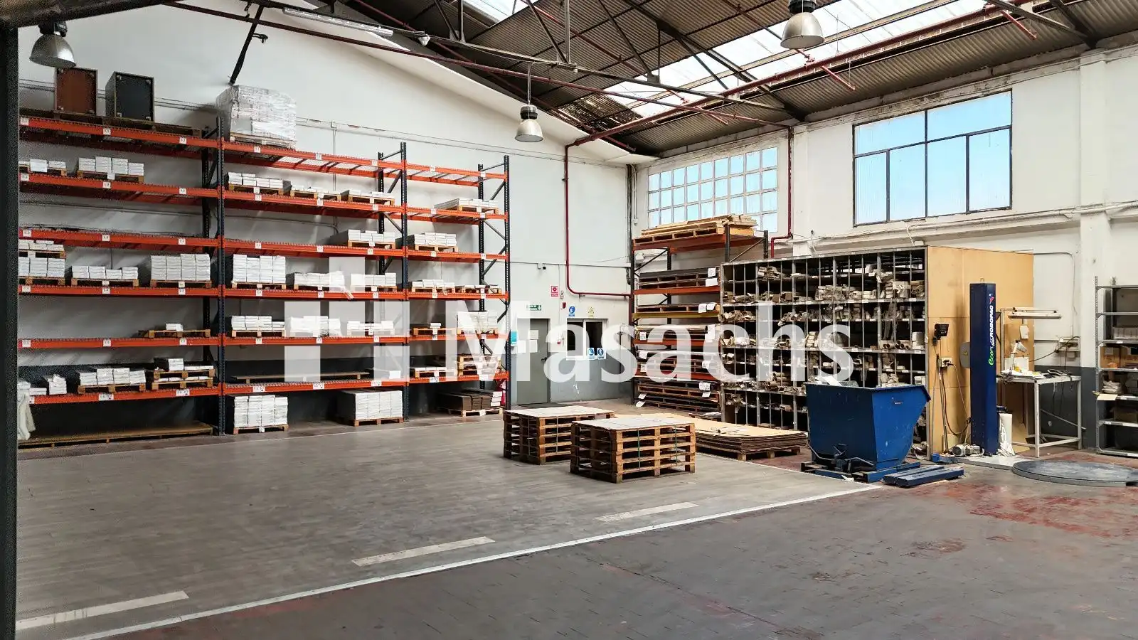 Fabrikhallen zur Miete in Martorelles