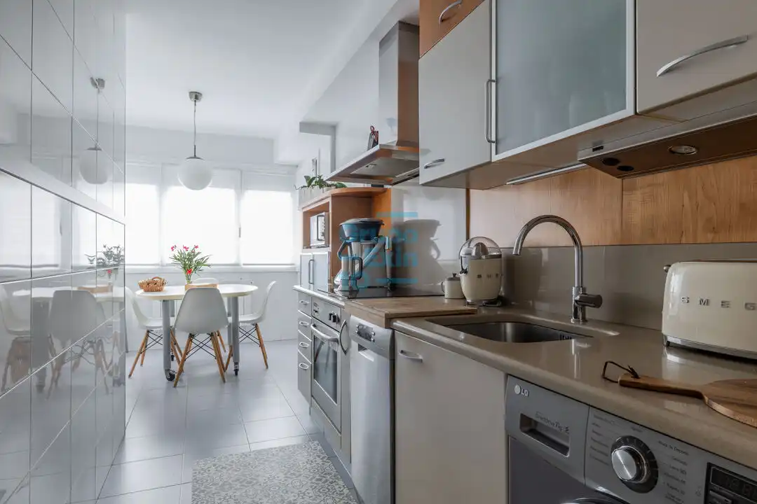 Cocina de Piso en venta en Donostia - San Sebastián  con Calefacción, Terraza y Trastero