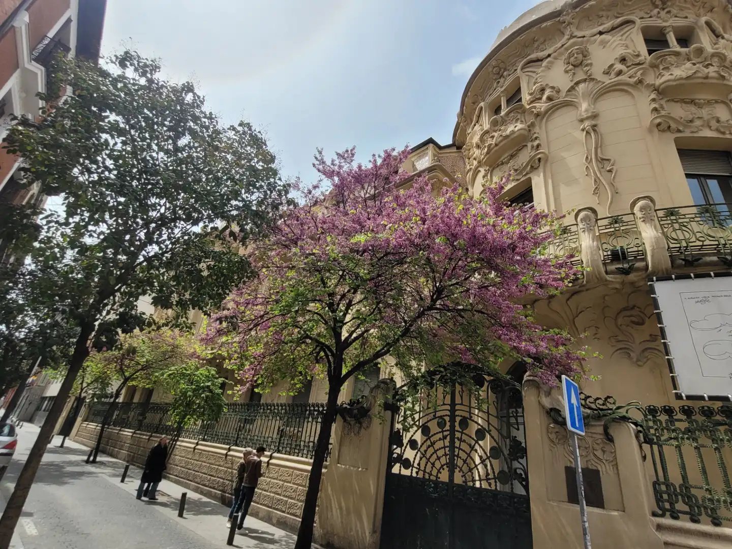 Vista exterior de Àtic en venda en Madrid amb Aire condicionat, Calefacció i Jardí privat