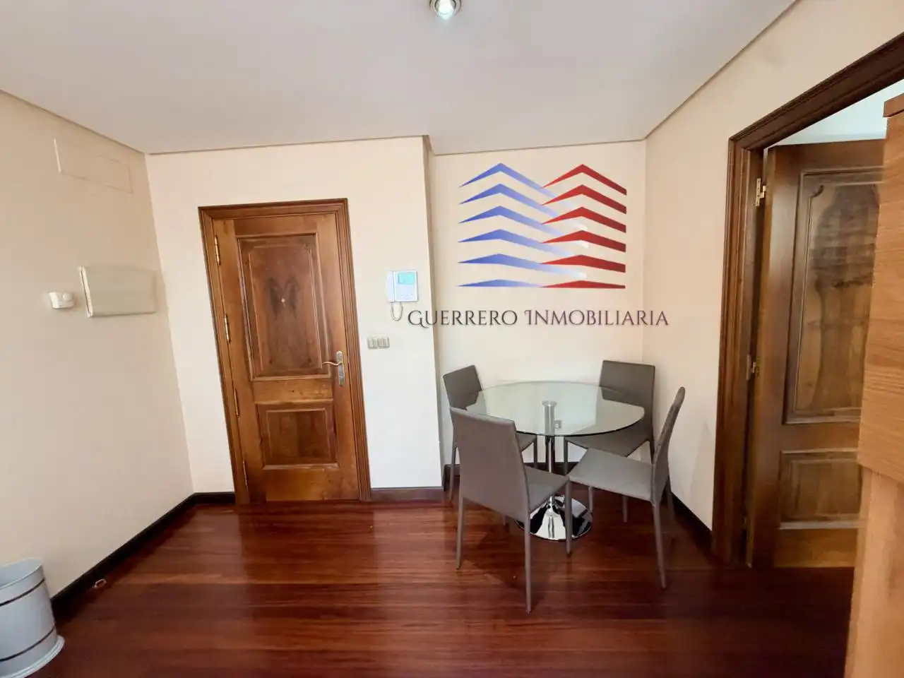 Apartments for rent in Ourense Capital   with Heating, Parquet flooring and Furnished