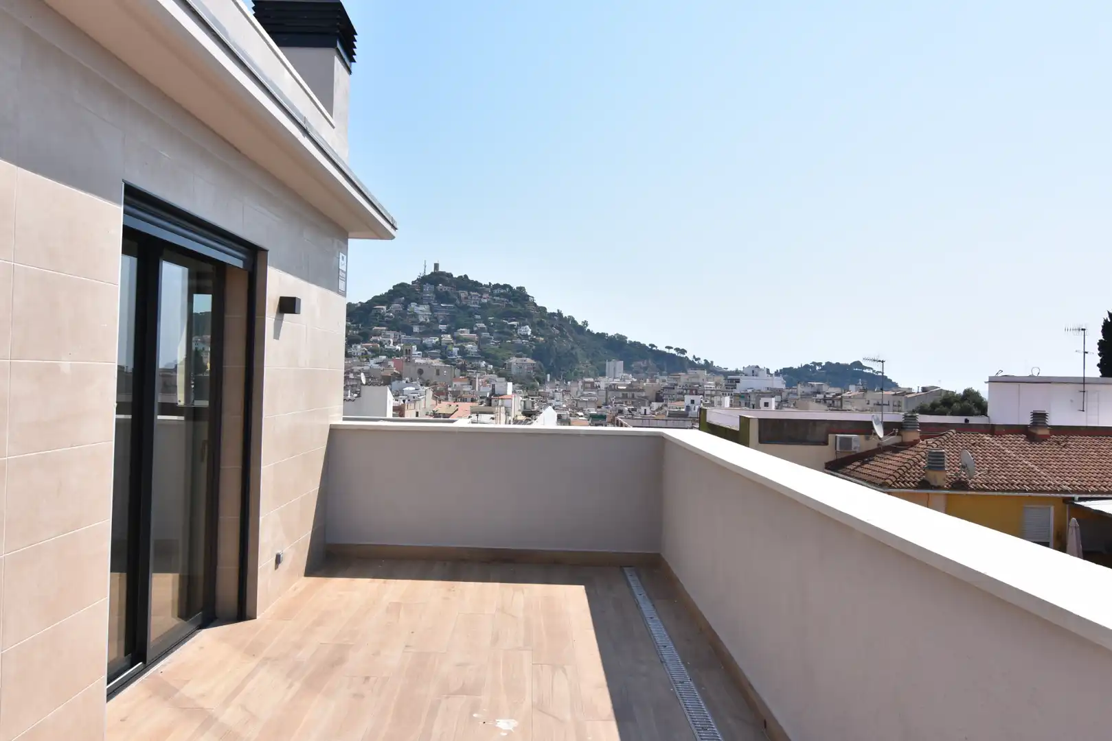 Flat with terrace for sale in Carrer de Sant Bonós