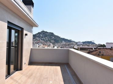 Flat with balcony for sale in Carrer de Sant Bonós