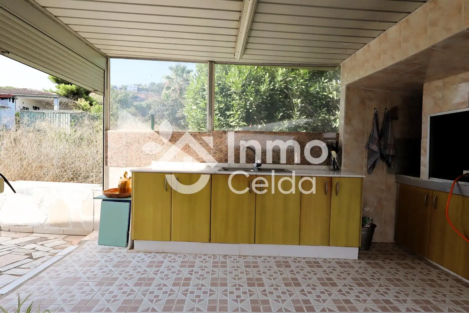 Terrassa de Casa o xalet en venda en Torrent amb Aire condicionat, Calefacció i Jardí privat