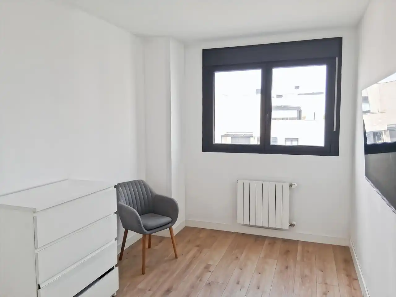 Schlafzimmer von Wohnung zum Verkauf in Madrid mit Klimaanlage, Heizung und Terrasse