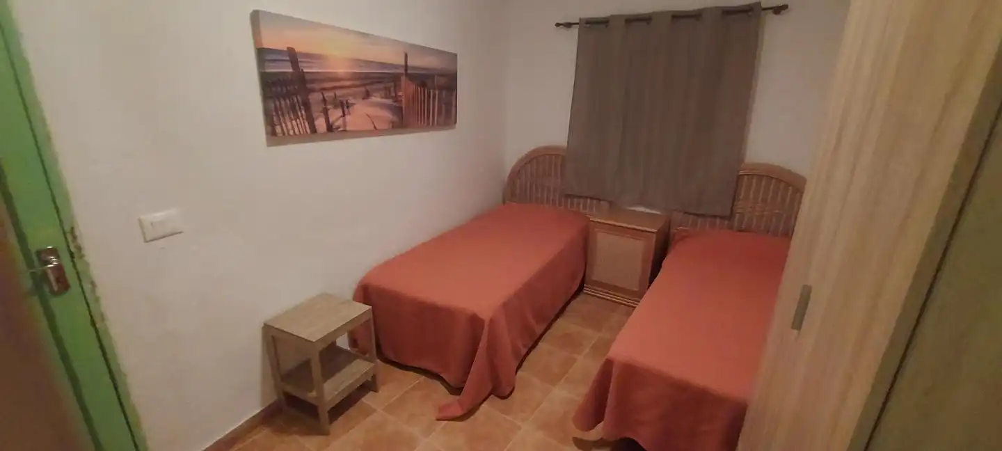Erdgeschoss zur Miete in Los Cuervos, Granadilla de Abona ciudad