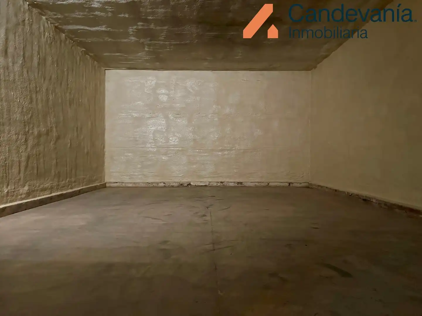 Nave industrial en venta en Zuera