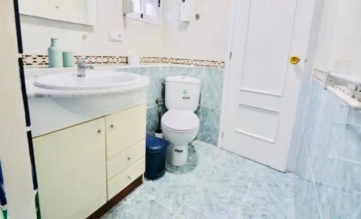Bathroom of Houses for rent in Dénia  with Air Conditioner, Heating and Private garden