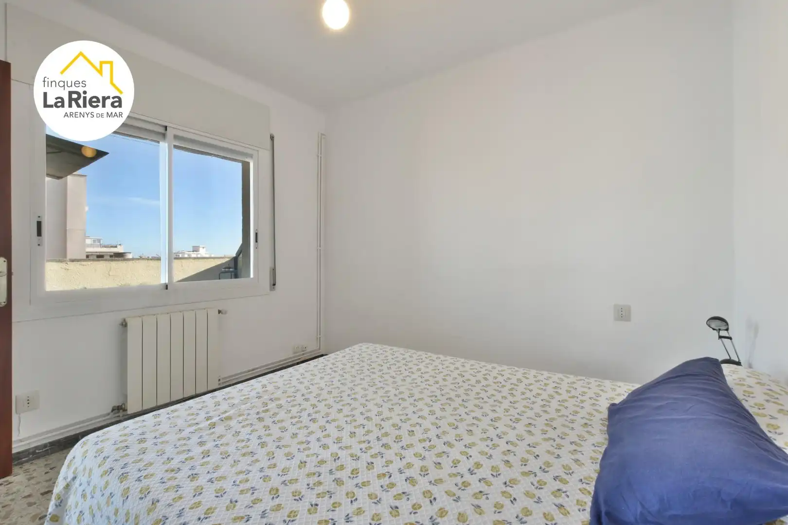 Schlafzimmer von Wohnung zum Verkauf in Arenys de Mar mit Klimaanlage, Heizung und Terrasse