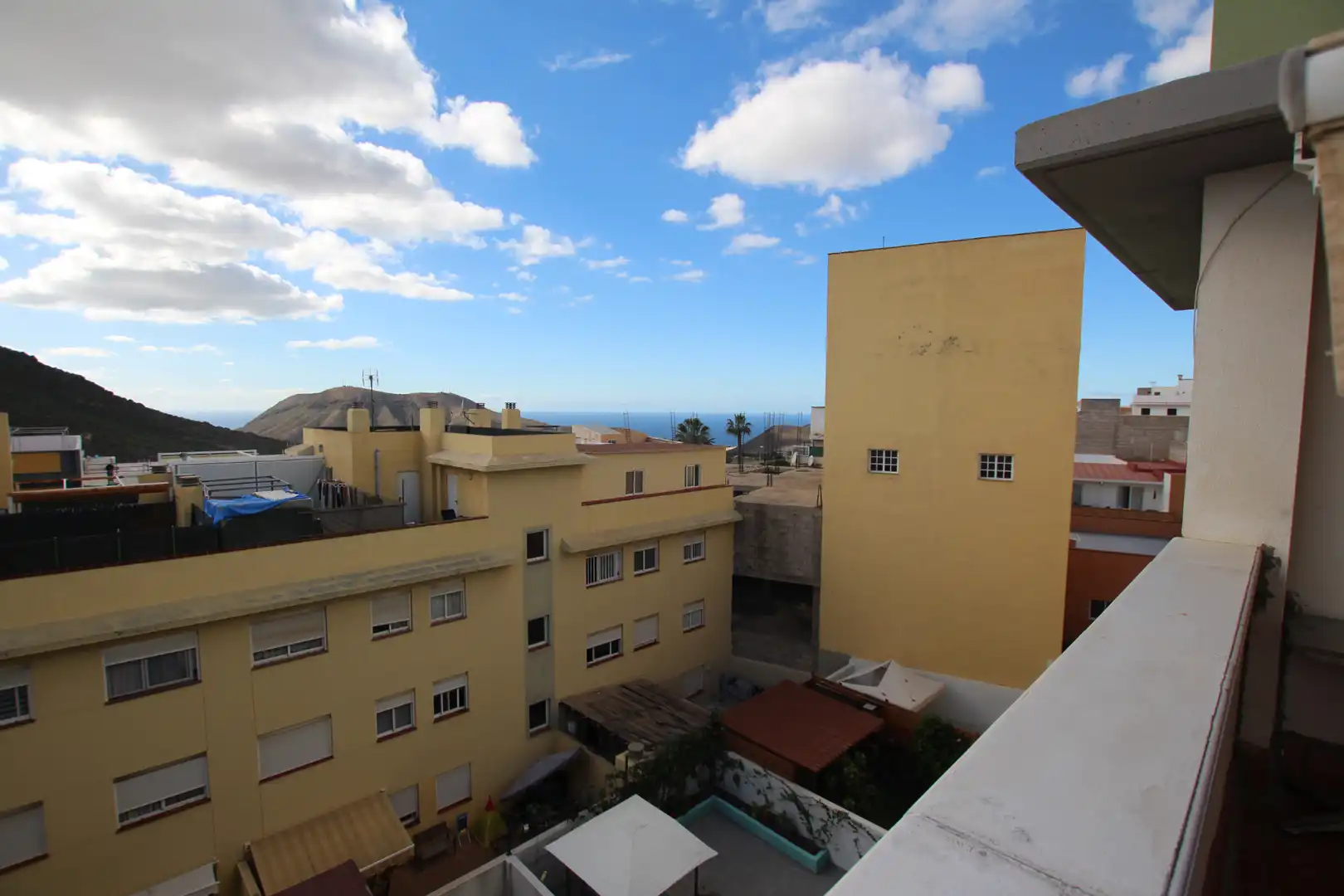Exterior view of Flat for sale in Arona  with Furnished, Oven and Washing machine