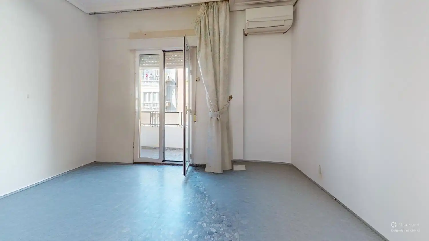 Bedroom of Flat for sale in Sevilla  with Air Conditioner, Terrace and Storage room