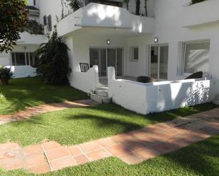 Jardí de Apartament de lloguer en Marbella amb Aire condicionat i Terrassa