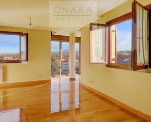 Exterior view of Duplex for sale in Hondarribia  with Terrace