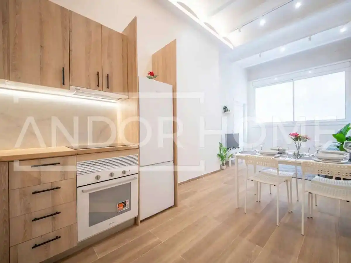 Flat with lift for sale in Sant Andreu, imagen 2