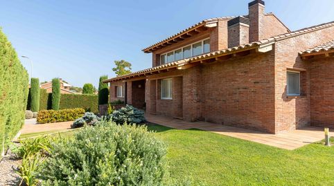 Casa en venta en Matadepera con 7 habitaciones, jardín y piscina, Barcelona, immagine 5