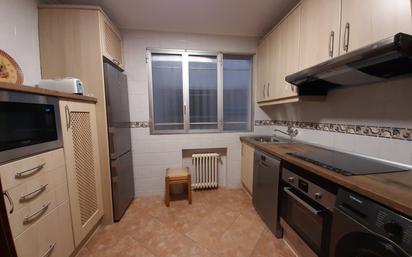 Kitchen of Flat to rent in Alcalá de Henares  with Air Conditioner and Terrace