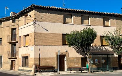 Vista exterior de Casa o xalet en venda en Mallén amb Calefacció, Jardí privat i Traster