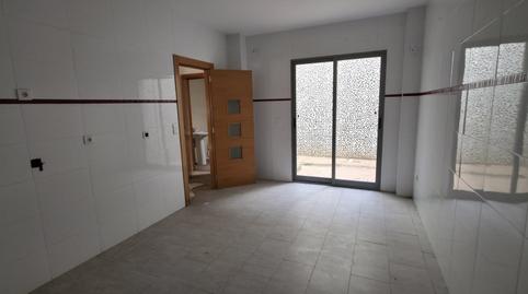 Foto 2 de Casa adosada en venta en Carrer de la Safor, Carlet, Valencia
