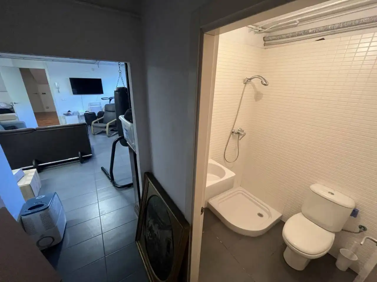 Bany de Casa o xalet en venda en Girona amb Aire condicionat, Calefacció i Jardí privat