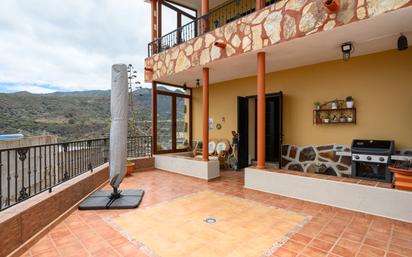 Terrasse von Einfamilien-Reihenhaus zum verkauf in Valsequillo de Gran Canaria mit Klimaanlage, Terrasse und Balkon