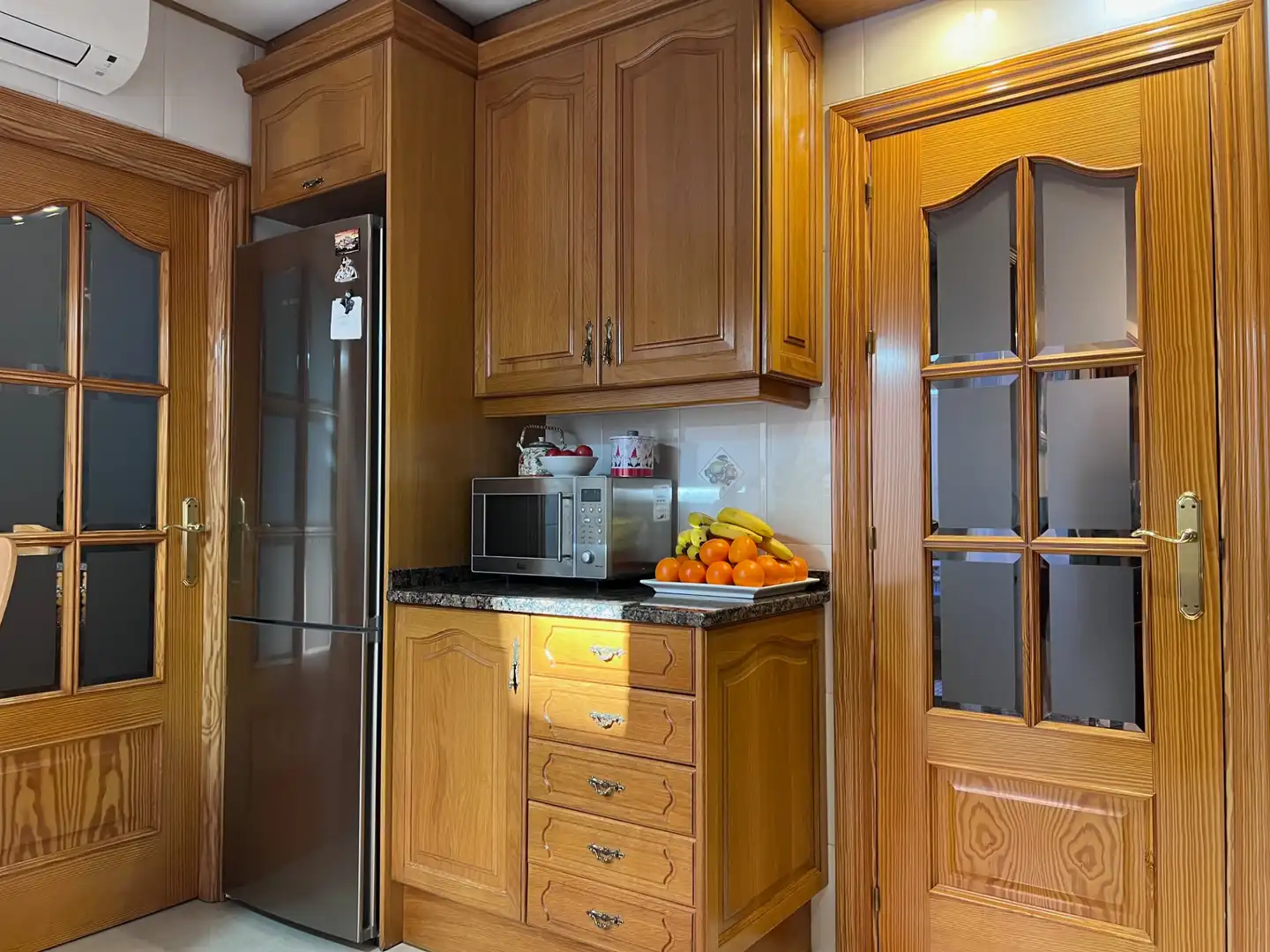 Cocina de Casa adosada en venta en Premià de Dalt con Aire acondicionado, Calefacción y Terraza
