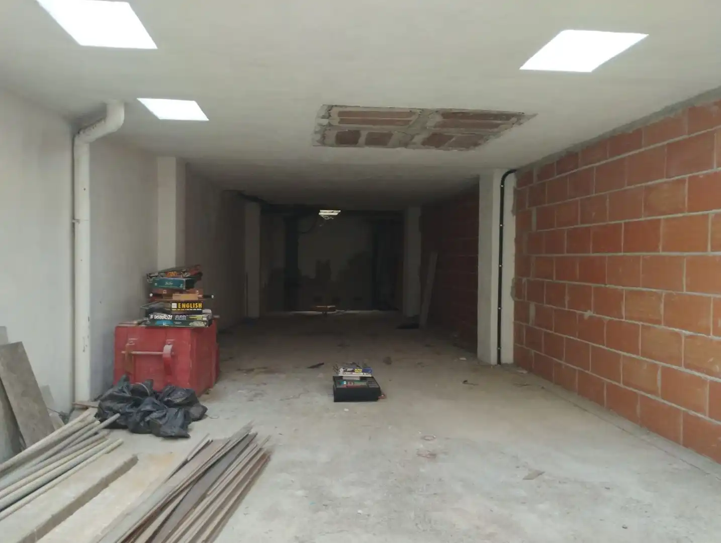 Gewerbefläche zum Verkauf in Pilar