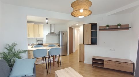 Foto 5 de Piso de alquiler en Colloto - Avenida Europa, Viella - Granda - Meres, Siero