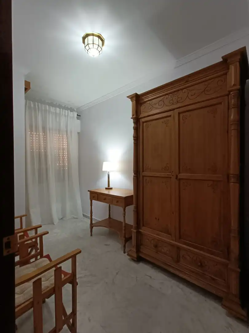Schlafzimmer von Dachboden zur Miete in Sevilla mit Klimaanlage, Heizung und Terrasse