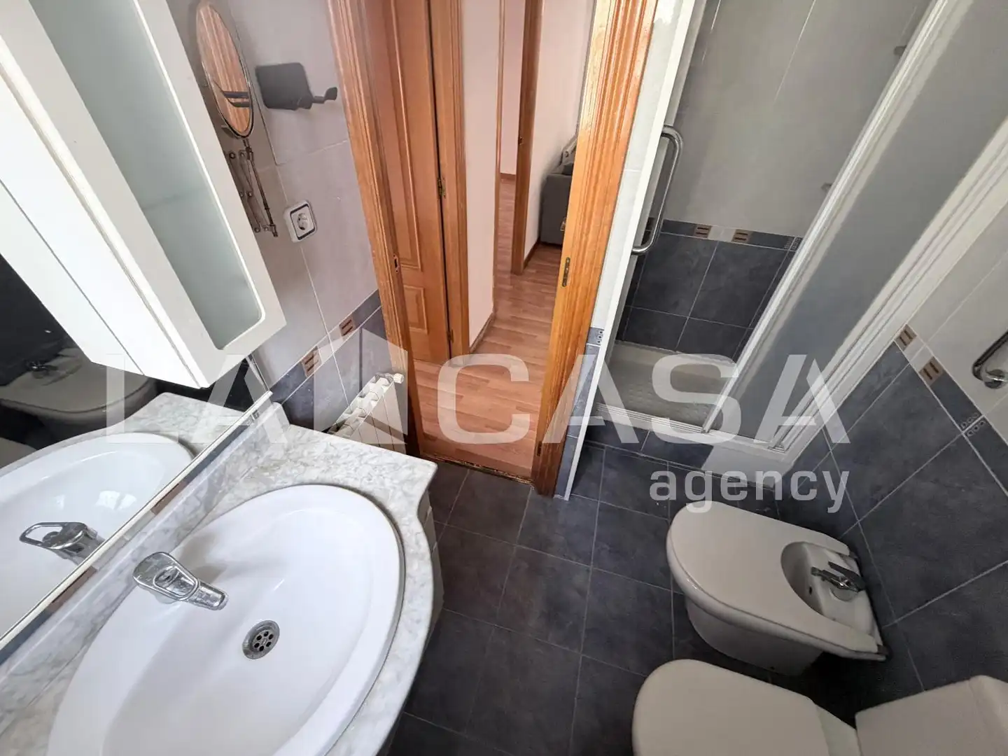 Baño de Piso en venta en Barcelona con Balcón