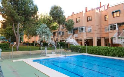 Swimming pool of Duplex for sale in Móstoles  with Air Conditioner and Terrace