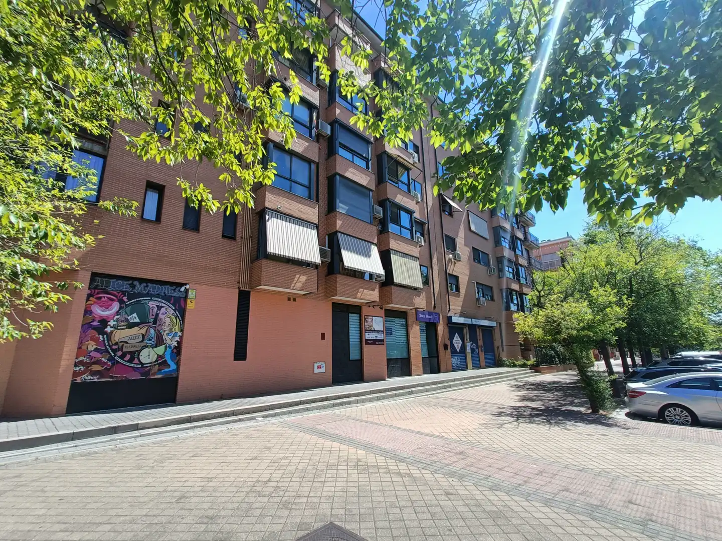 Local en venda a Calle Oslo, Parque Oeste - Fuente Cisneros