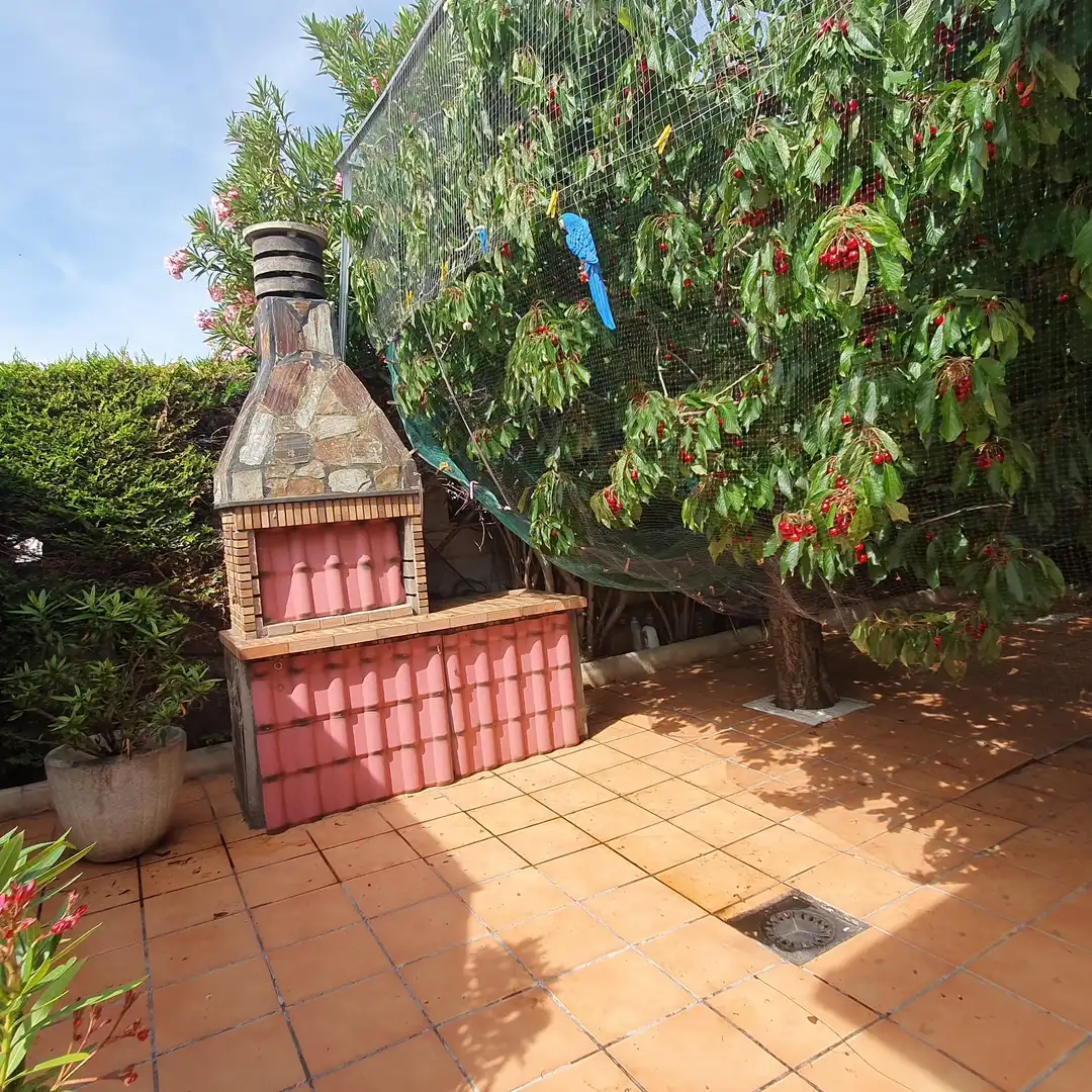 Jardín de Casa o chalet en venta en Cubillas de Santa Marta con Calefacción, Jardín privado y Parquet