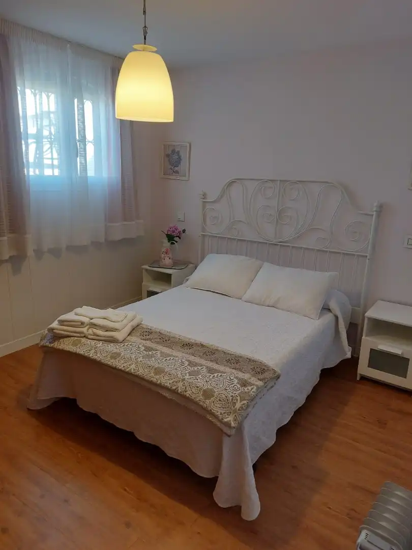 Habitación de Casa o chalet en venta en Málaga con Aire acondicionado, Jardín privado y Piscina