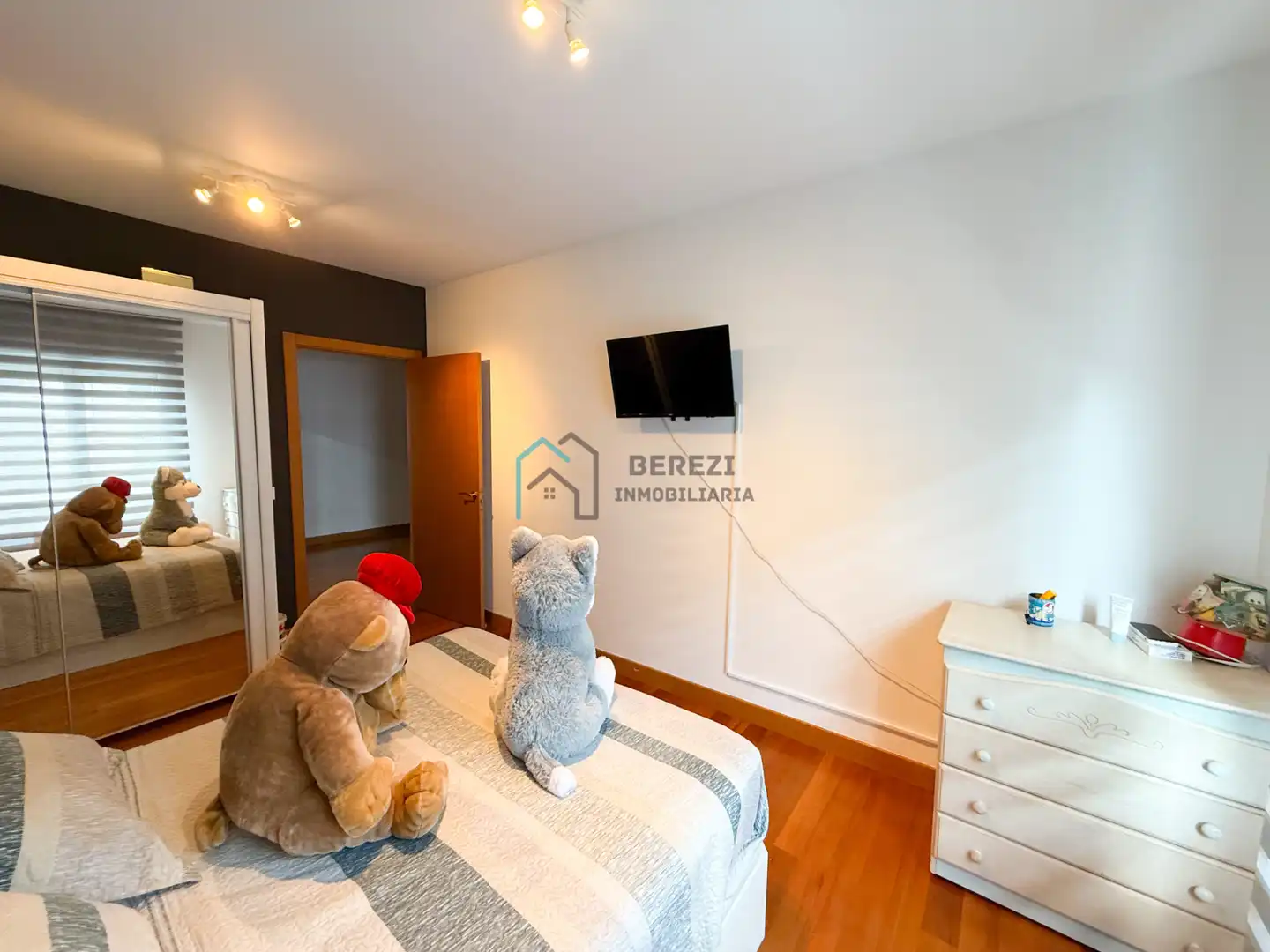 Habitación de Piso en venta en Bermeo con Calefacción, Trastero y Amueblado