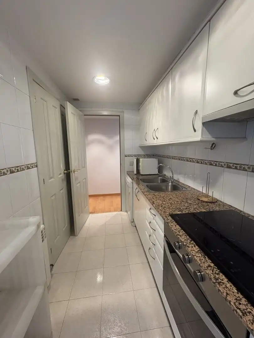 Flat for rent in DE LA CREU DE PALAU, Eixample Sud – Migdia