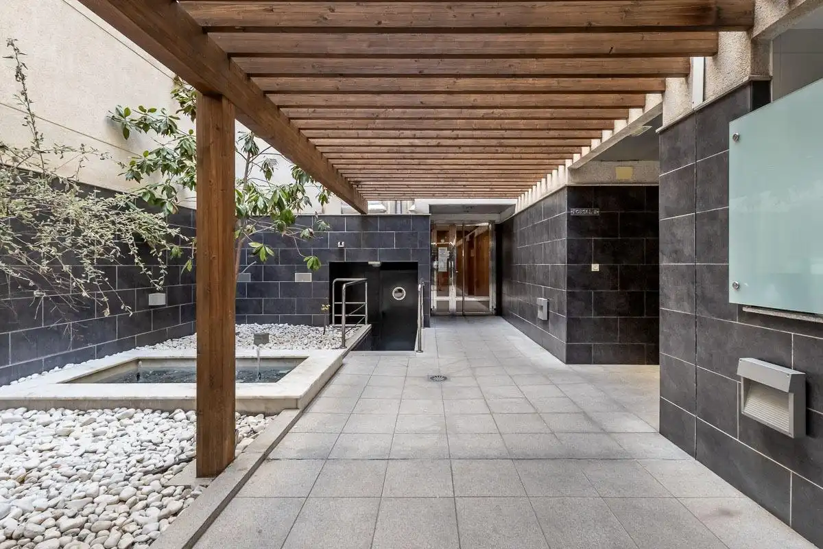 Terraza de Piso de alquiler en Granada con Calefacción, Terraza y Trastero