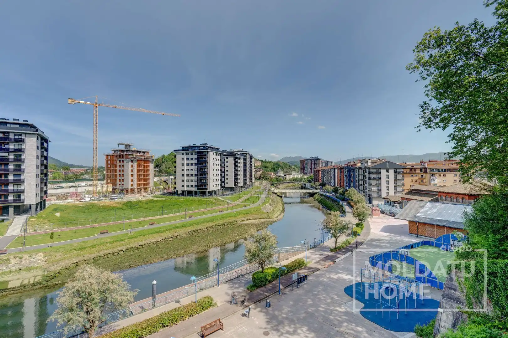 Vista exterior de Piso en venta en Errenteria con Calefacción y Terraza