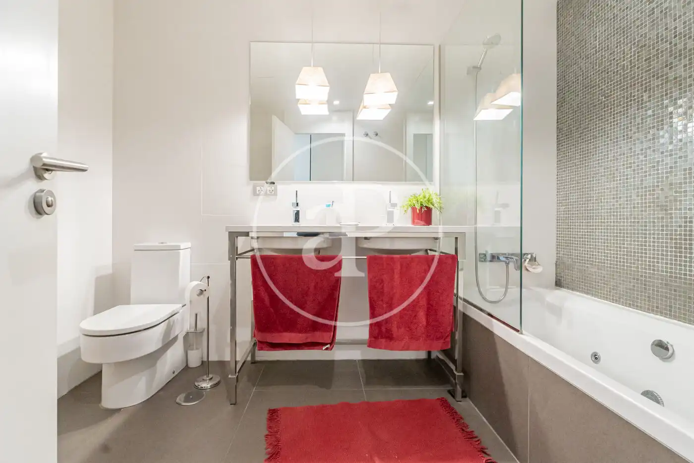 Bathroom of Houses for sale in Boadilla del Monte  with Air Conditioner, Heating and Private garden