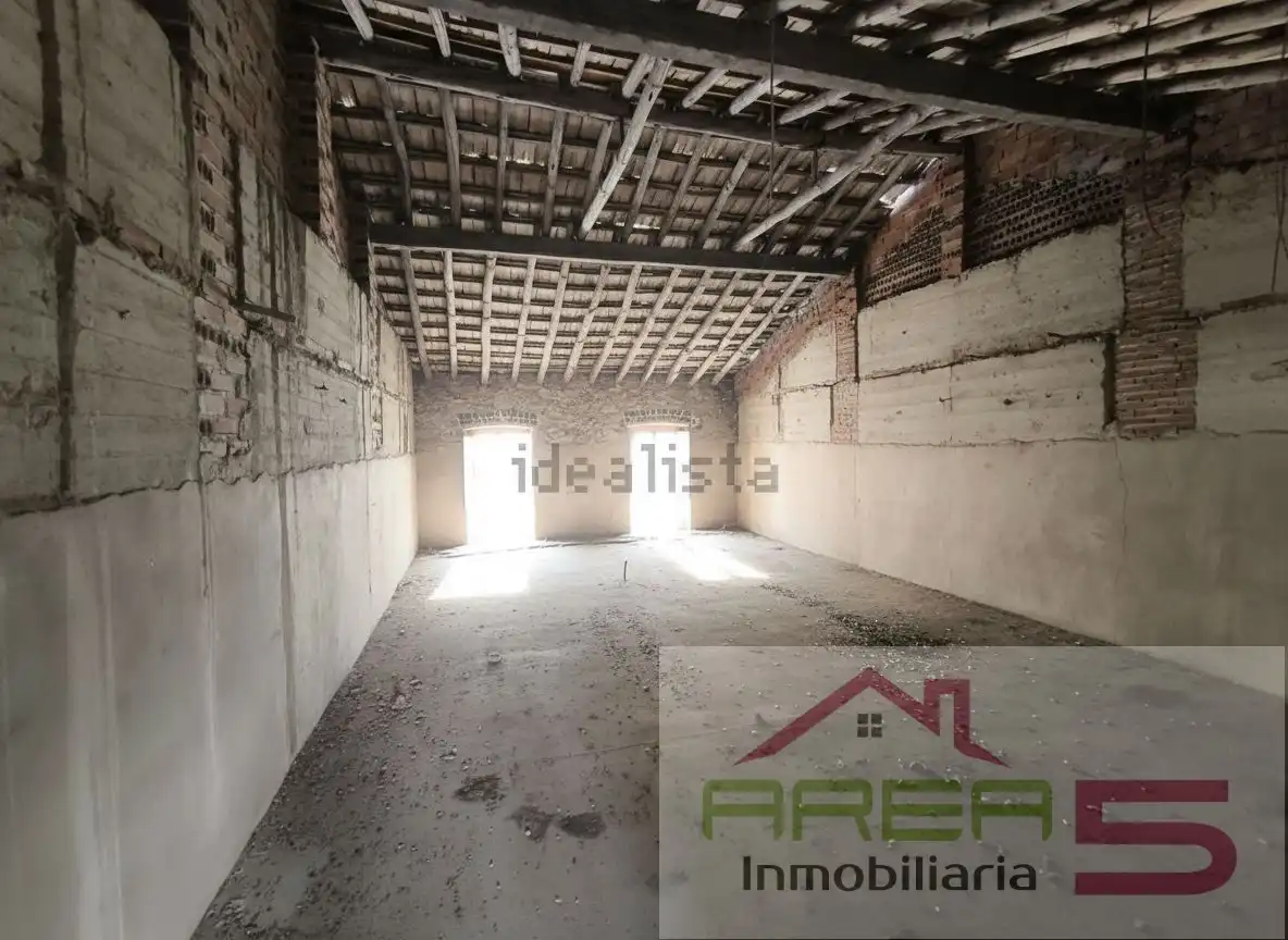 Casa adosada en venta en Santa Amalia con Trastero y Balcón
