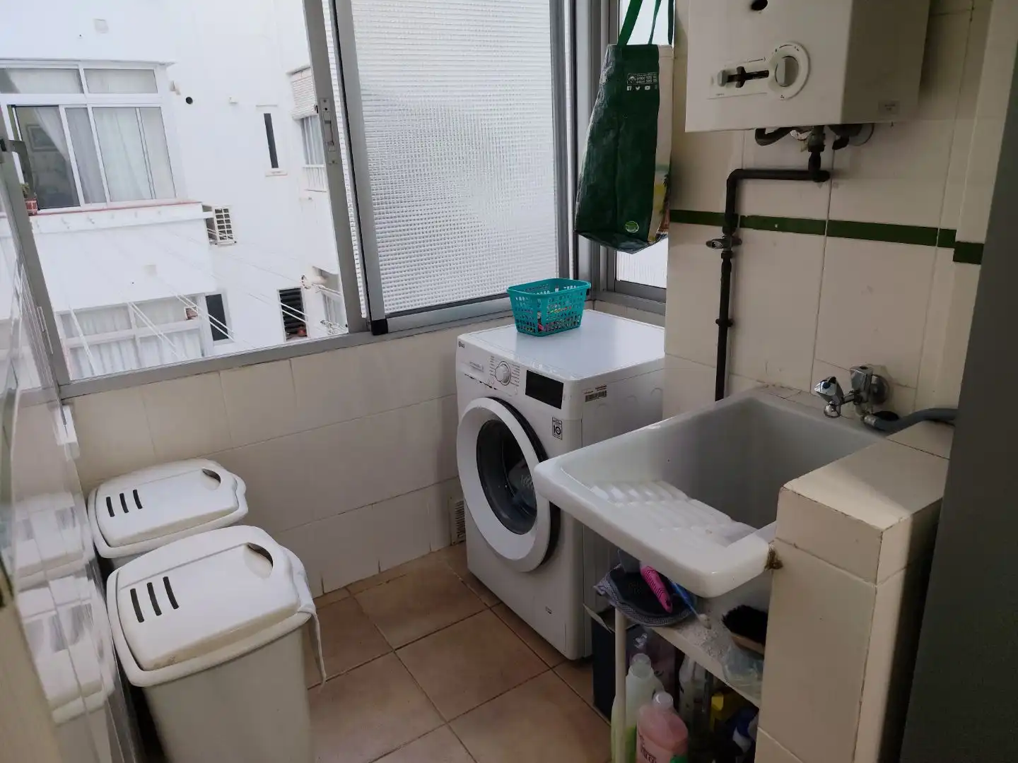 Baño de Piso en venta en Málaga Capital con Aire acondicionado, Terraza y Balcón